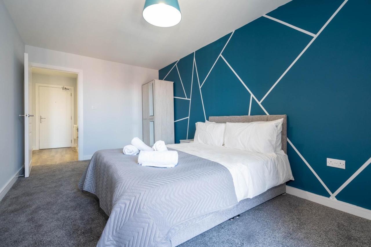 *New Build* 1 Bed Modern Apt - With Juliet Balcony - Roof Top Terrace - Digbeth, Birmingham City Centre - Free Netflix & Smart Tv Exterior photo
