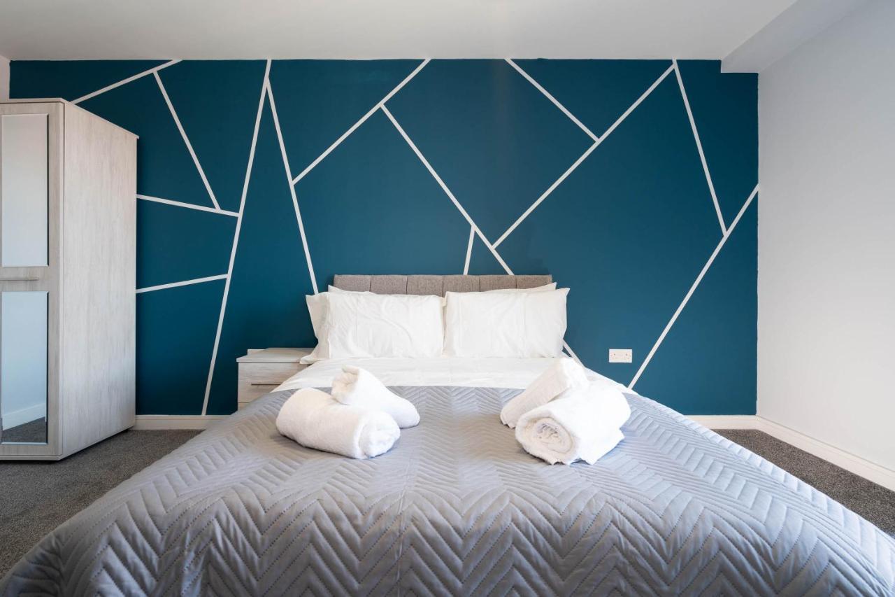 *New Build* 1 Bed Modern Apt - With Juliet Balcony - Roof Top Terrace - Digbeth, Birmingham City Centre - Free Netflix & Smart Tv Exterior photo